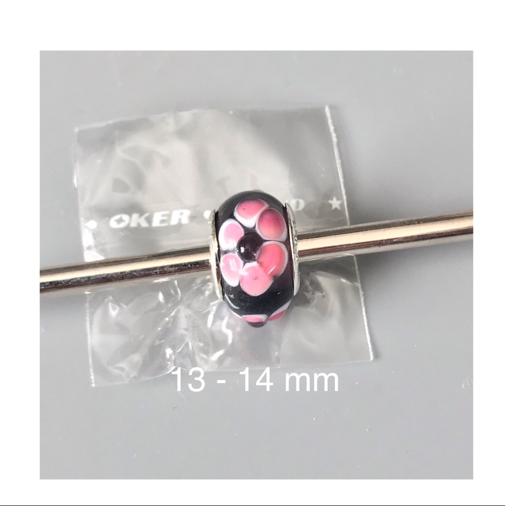 Oker Brand Bead pink flowers and black background 13 -14 mm 925 Euro style